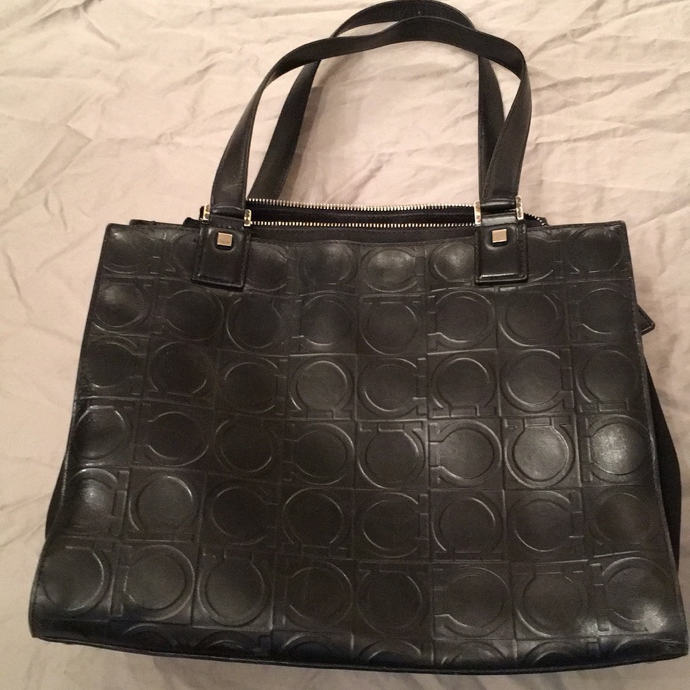 Salvatore Ferragamo Gancio Black Leather Tote
